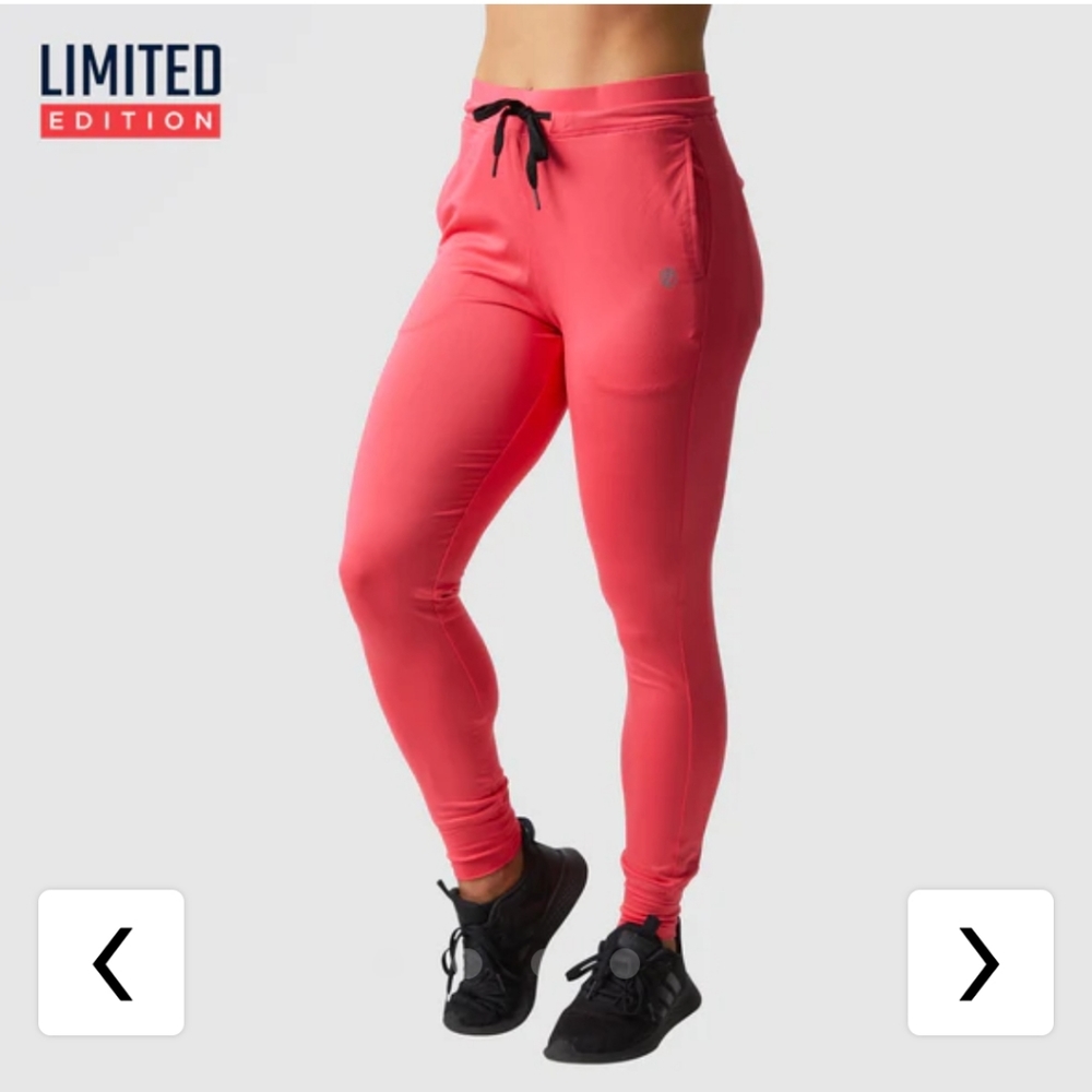 Born Primitive Rest Day Joggers Medium -Fiery Rose